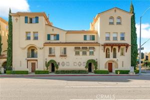 featured image of 600 E Walnut St