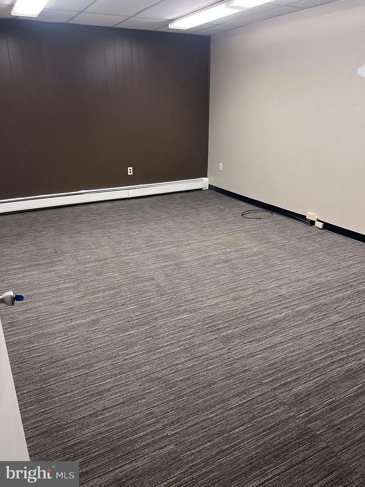 17 N 23rd St - Photo 6 of 13