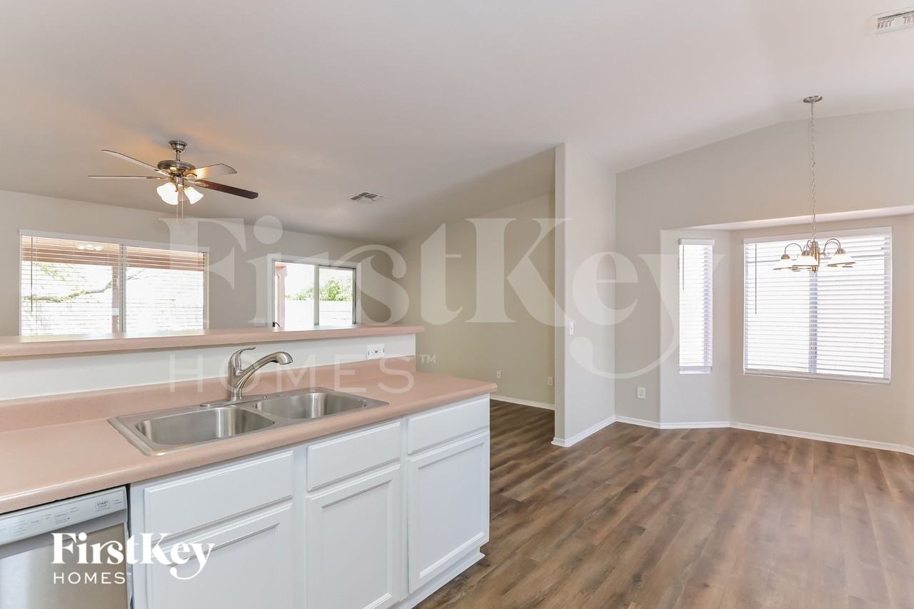 4099 S Apache Well Dr - Photo 7 of 15