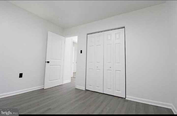 511 Corinthian Ave - Photo 5 of 7