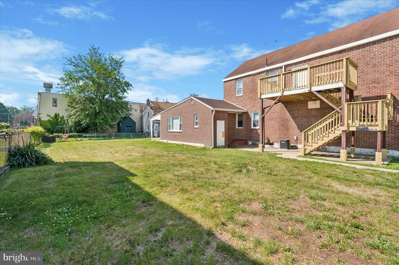 301 N Governor Printz Blvd - Photo 2 of 15