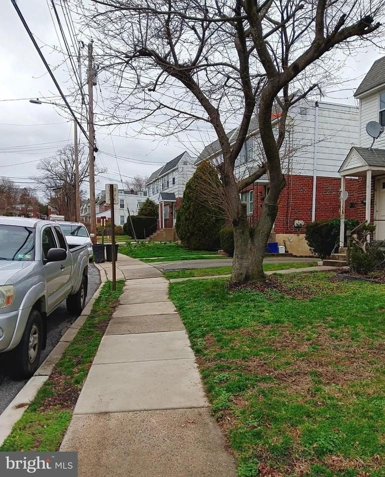 115 Saint Charles St - Photo 3 of 31