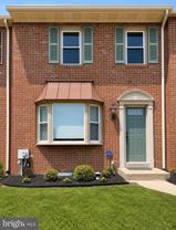 562 Susan Dr - Photo 1 of 1
