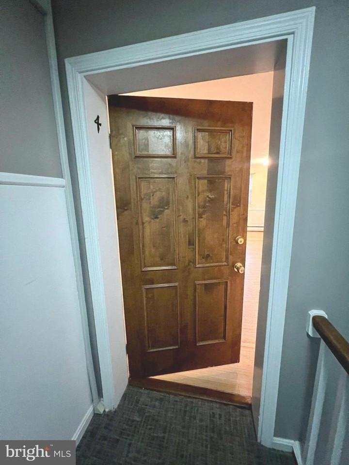 61 Llanfair Rd - Photo 3 of 23