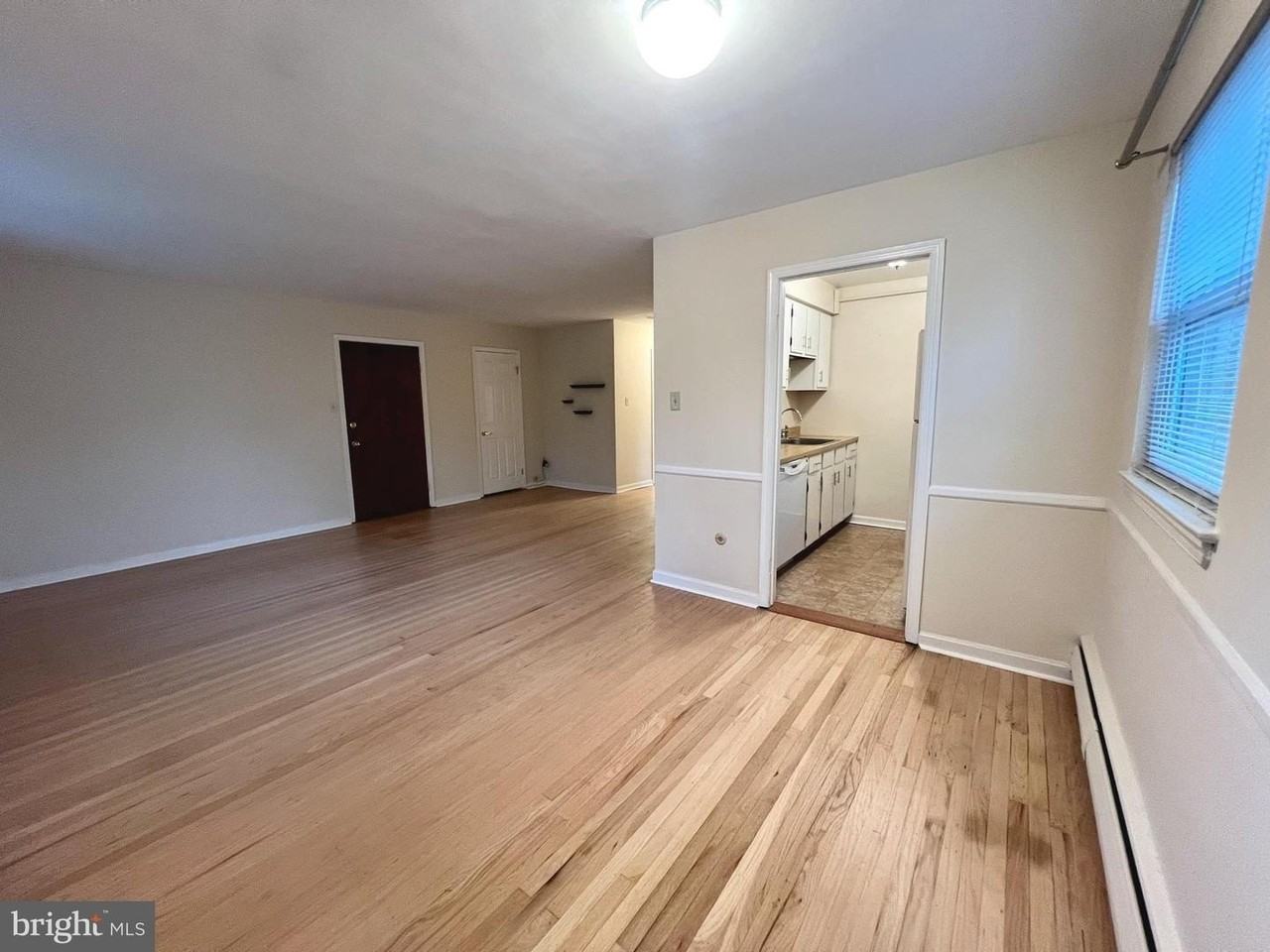 61 Llanfair Rd - Photo 7 of 23