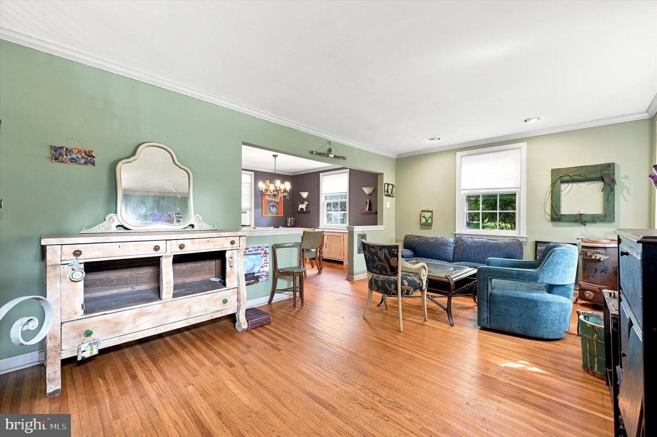 1511 Brookhaven Rd - Photo 4 of 25