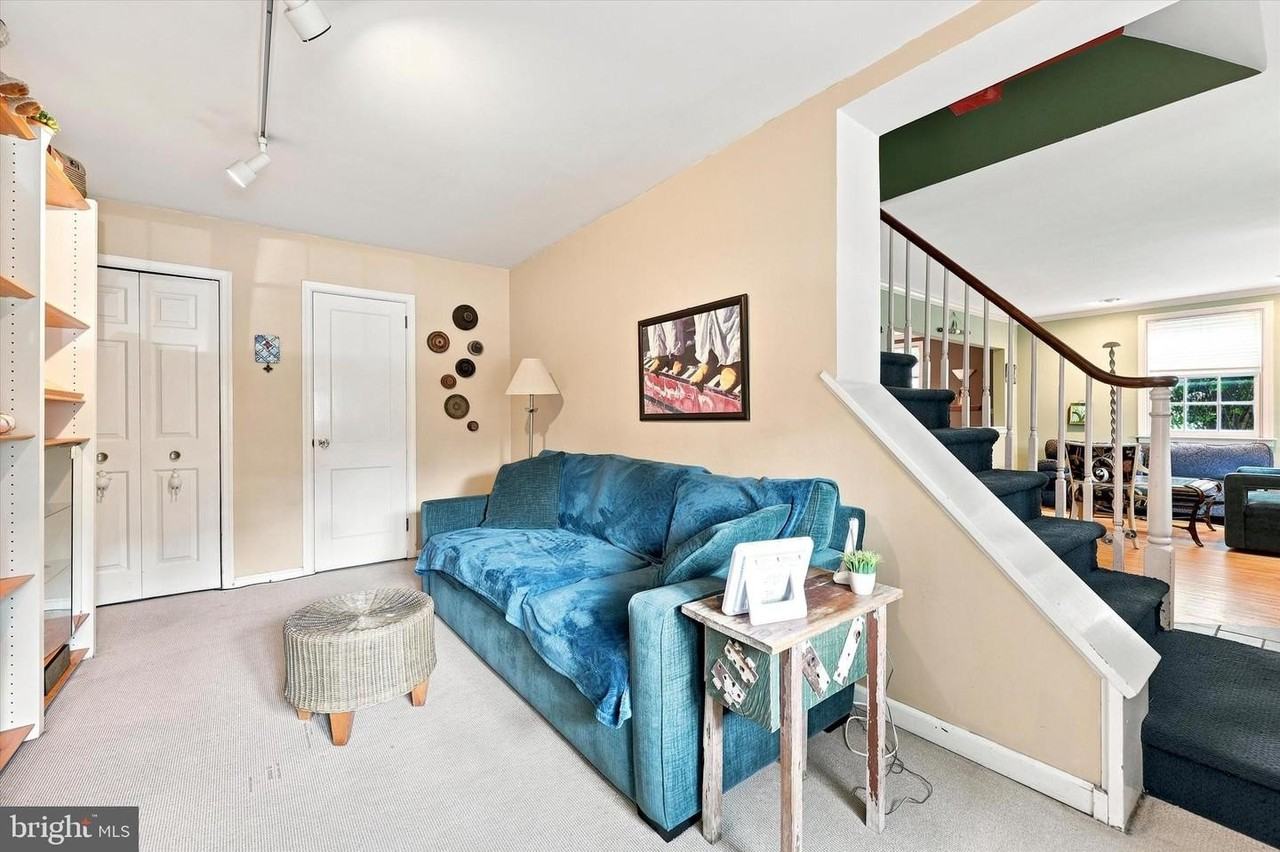 1511 Brookhaven Rd - Photo 6 of 25