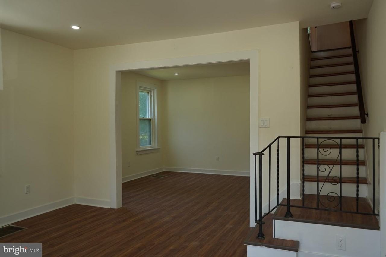 140 S Keswick Ave - Photo 2 of 16
