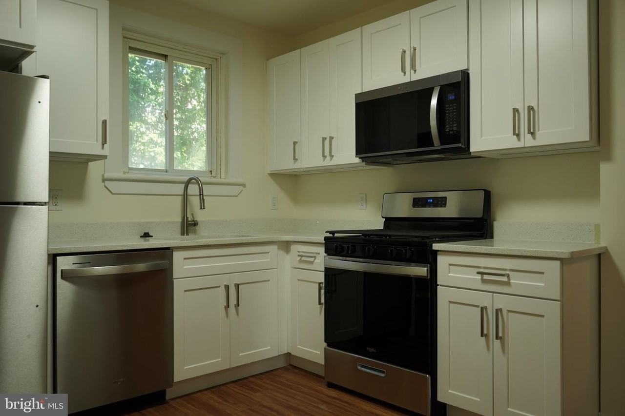 140 S Keswick Ave - Photo 5 of 16