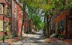 325 S Juniper St - Photo 1 of 1