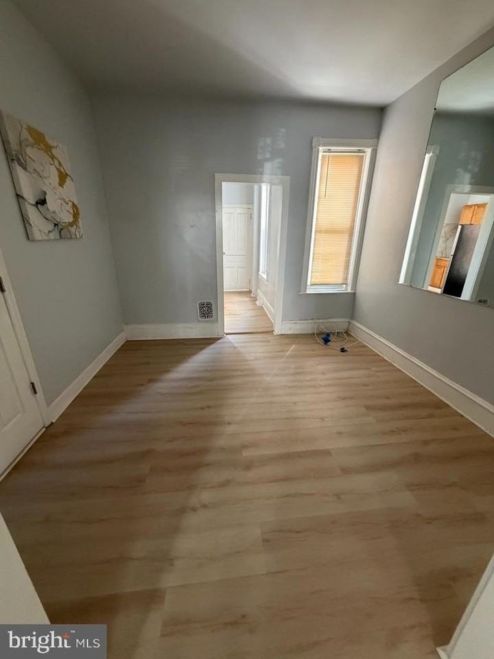 64 W Sharpnack St - Photo 7 of 27