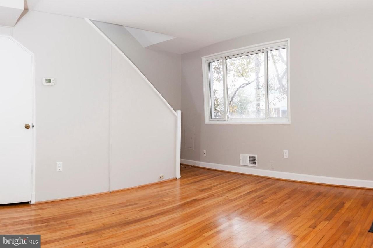 5627 8th St S - Photo 3 of 45