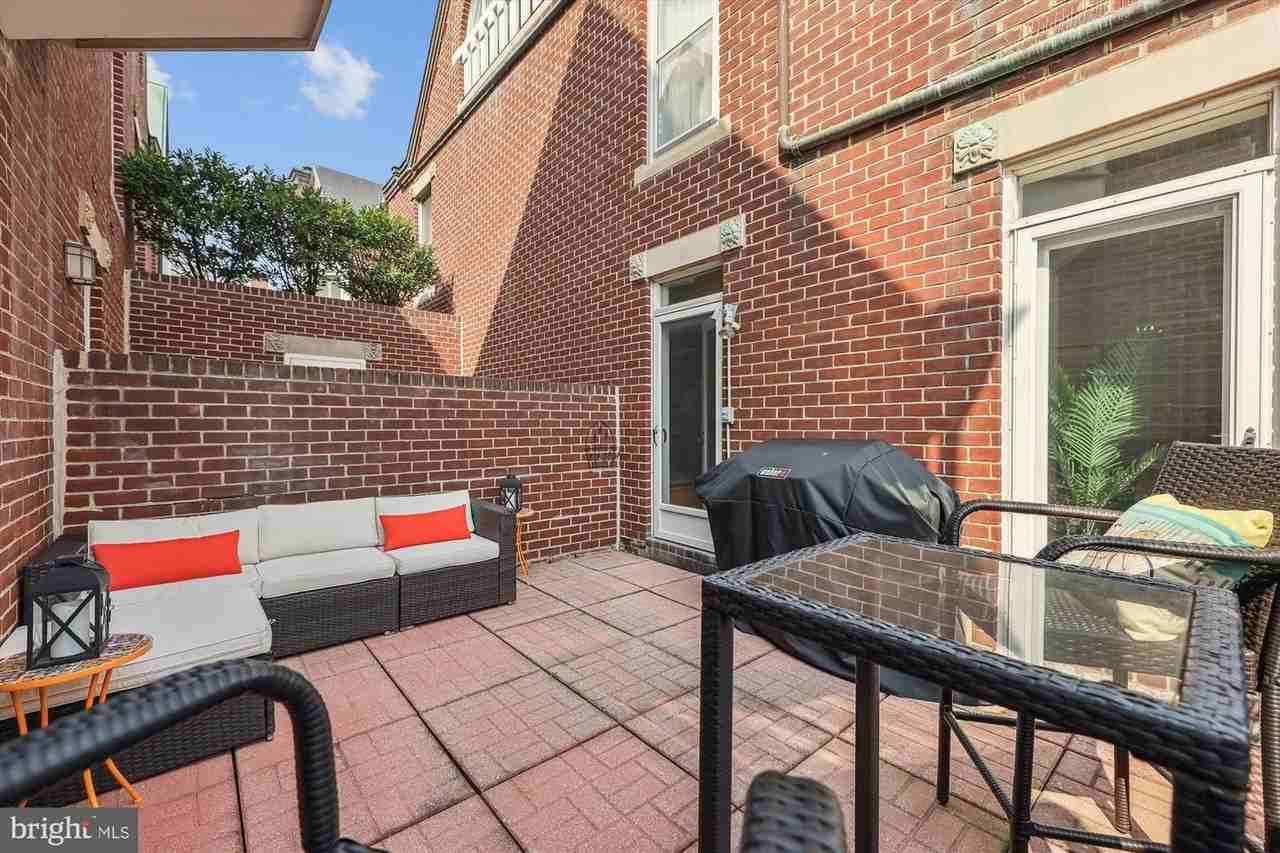 116 N Union St - Photo 6 of 47