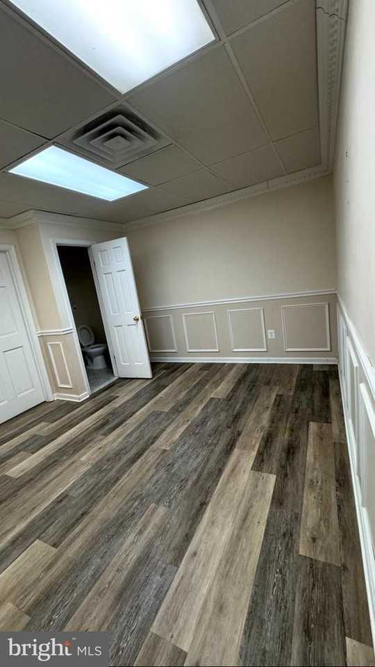 4160 Chain Bridge Rd - Photo 4 of 5