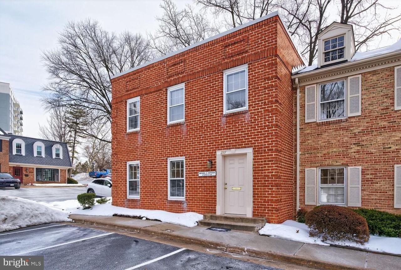 1311 Vincent Pl
