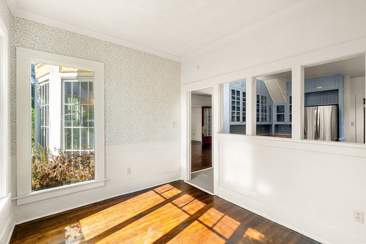 605 Terrace Ave #1 - Photo 7 of 42