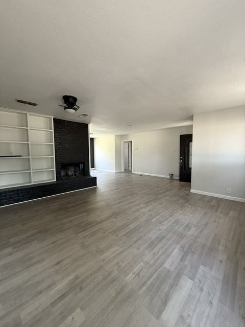 5514 43rd St #1 - Photo 3 of 18