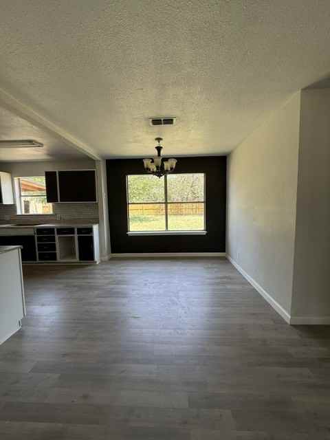 5514 43rd St #1 - Photo 5 of 18