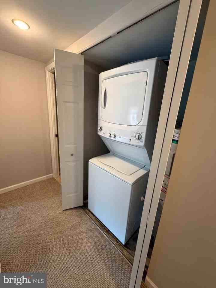 7640 Tremayne Pl - Photo 7 of 19