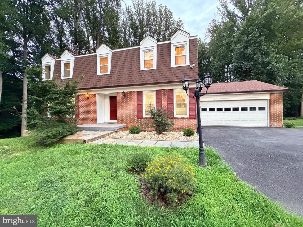 805 Balls Hill Rd - Photo 2 of 39