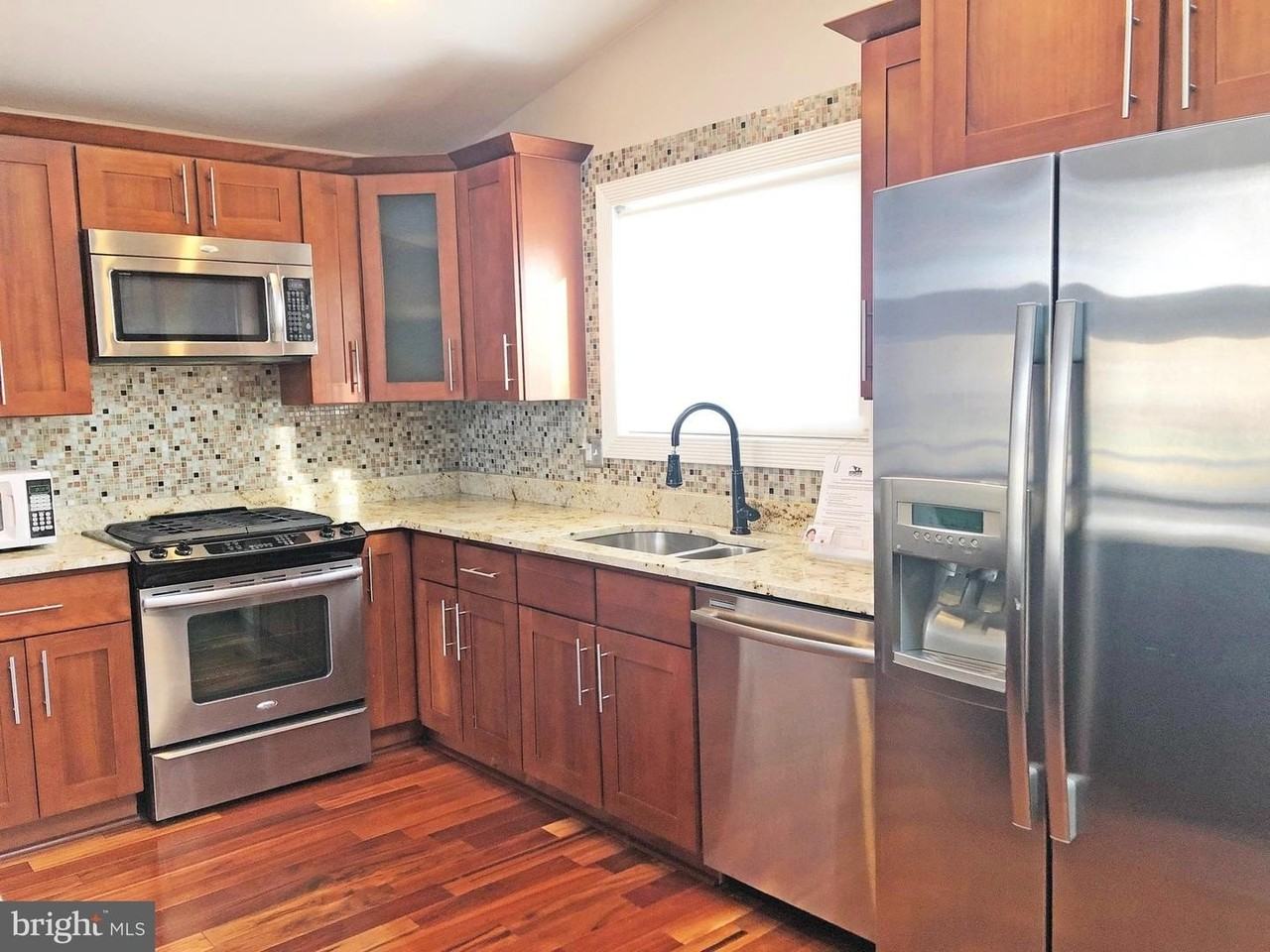 8331 Wesleyan St - Photo 3 of 9
