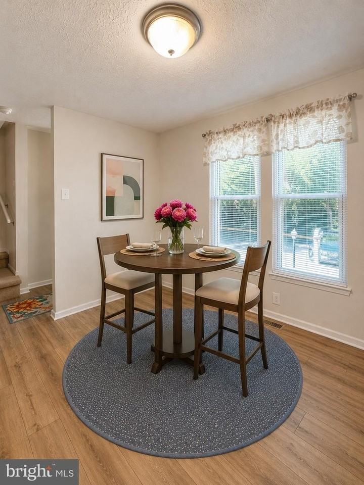 11013 Barton Hill Ct - Photo 4 of 35