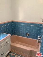 1089 S Ogden Dr #1089-1-2 - Photo 5 of 6