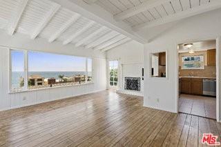 22607 Pacific Coast Hwy - Photo 4 of 7