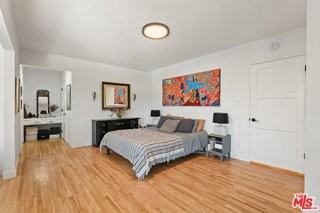 8300 Creighton Ave - Photo 4 of 6