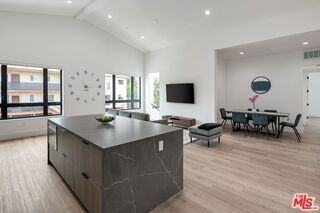 1236 N Spaulding Ave #2 - Photo 2 of 8