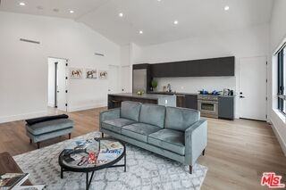 1236 N Spaulding Ave #2 - Photo 6 of 8