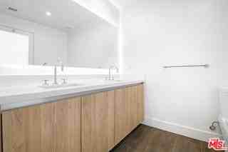 8555 Colgate Ave #402 - Photo 2 of 8