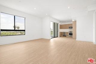 8555 Colgate Ave #402 - Photo 5 of 8