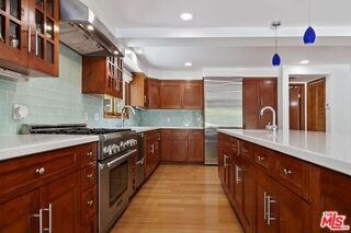7863 Electra Dr - Photo 7 of 8