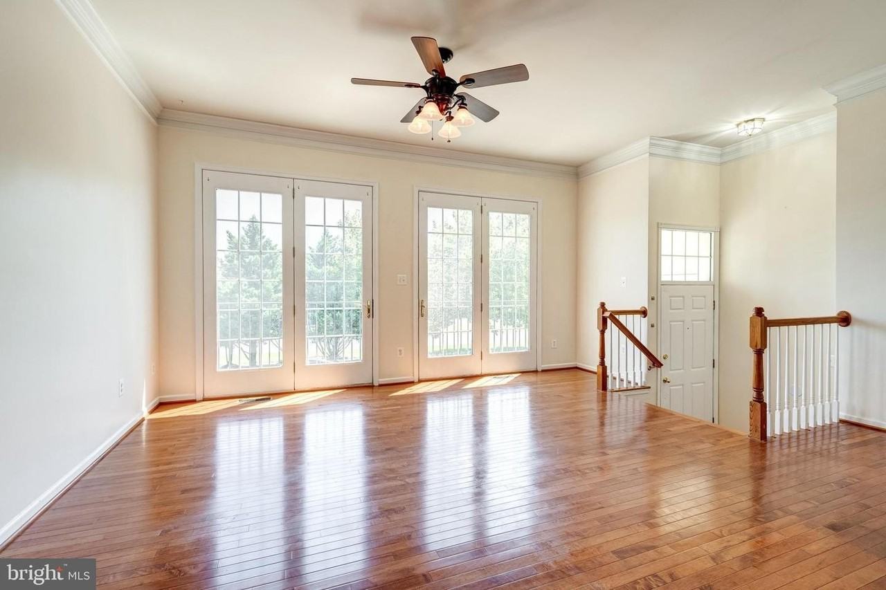 25332 Whippoorwill Ter - Photo 5 of 50