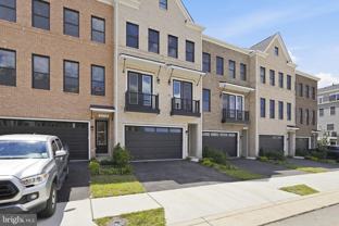 42200 Shining Star Sq - Photo 1 of 1