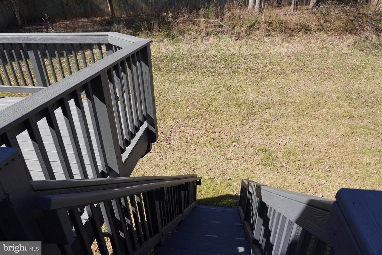 14882 Geranium Ct - Photo 5 of 50