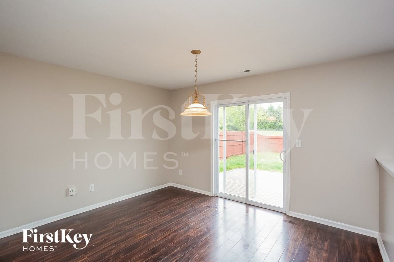 15391 Wandering Way - Photo 3 of 14