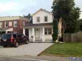featured image of 1311 Byron St