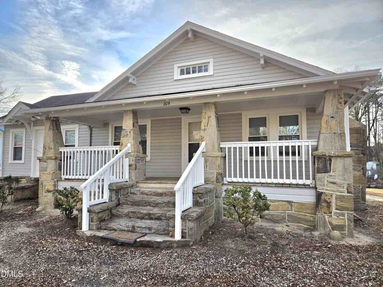 205 N Smithfield Rd
