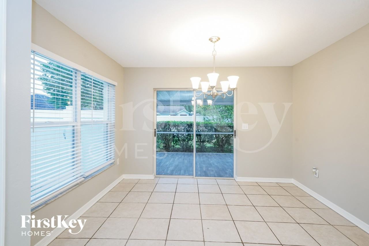 28807 Skyglade Pl - Photo 3 of 16