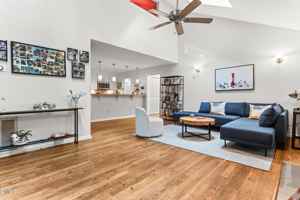 featured image of 69 Margaret Pl