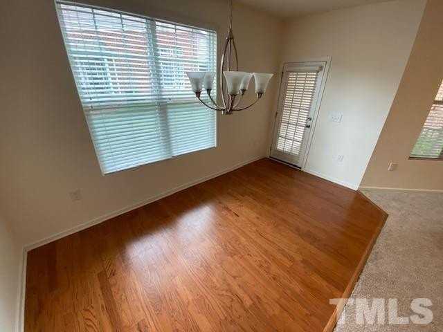 861 Saratoga Dr - Photo 3 of 23