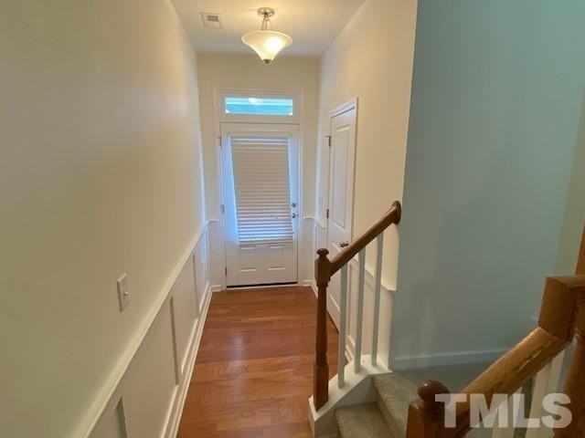 861 Saratoga Dr - Photo 5 of 23