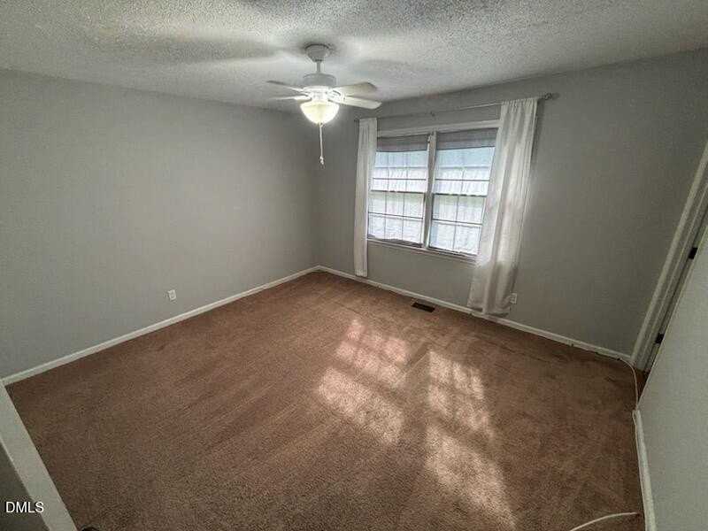 325 Wendell Falls Pkwy - Photo 7 of 15