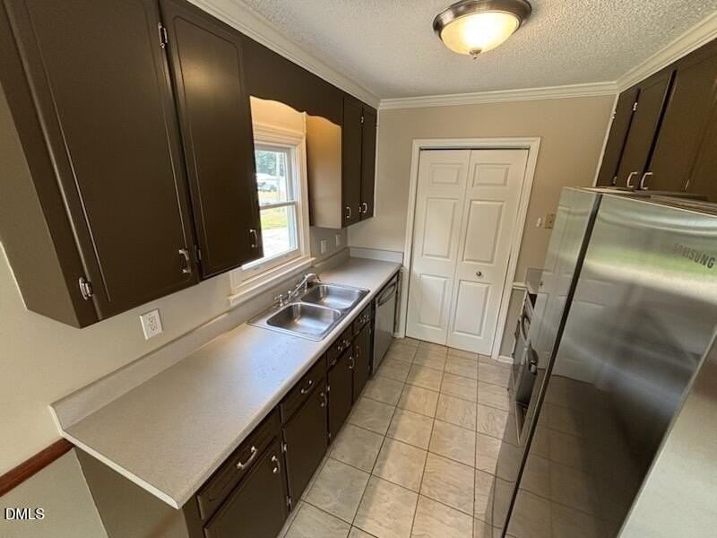 2325 Stephanie Ln - Photo 5 of 20