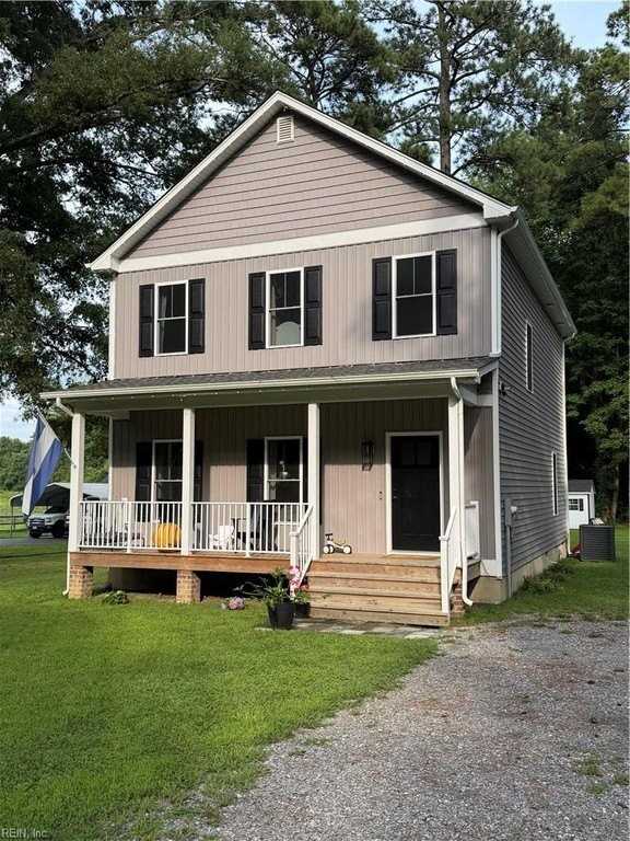 329 Forest Ave - Photo 2 of 32
