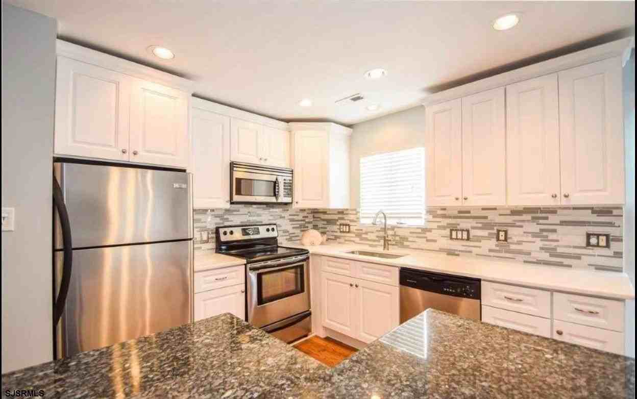 21 S Madison Ave - Photo 4 of 13