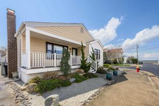 228 N 34th Ave - Photo 1 of 1