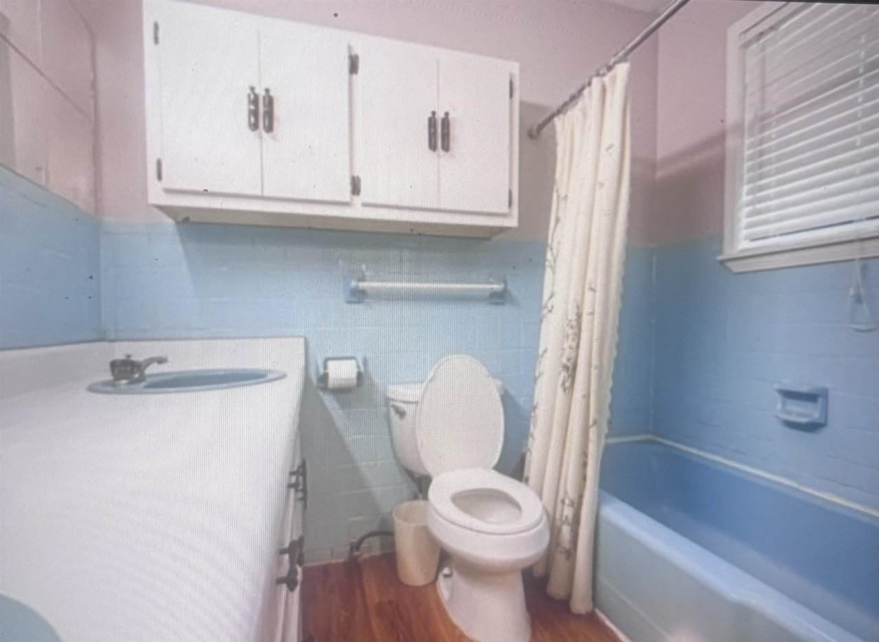 494 Fernwood Ave - Photo 5 of 7